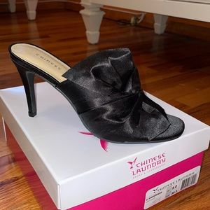 Chinese Laundry Shoes! ONLY WORN ONCE! Size 8!